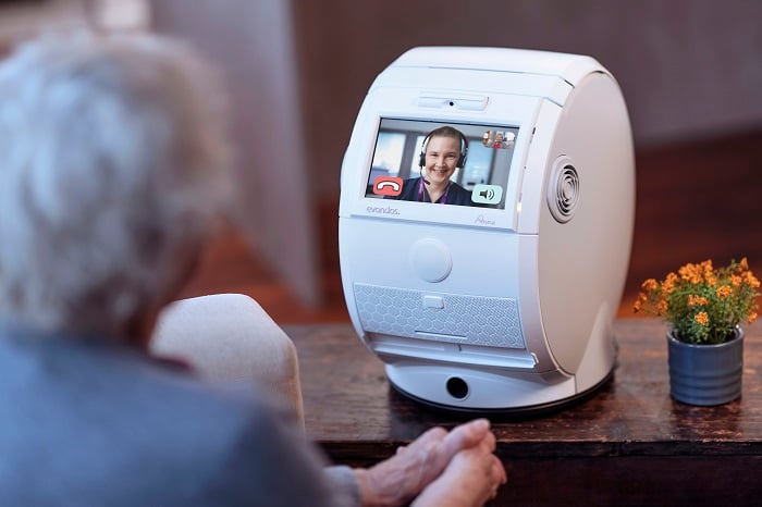 Evondos_Anna_Robot_videocall